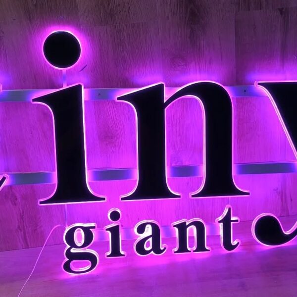 Akrila burti ar apgaismojumu