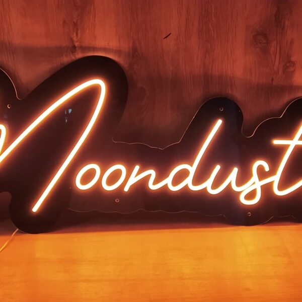 Personalizēta LED neona zīme