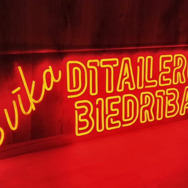 Personalizēta LED neona zīme