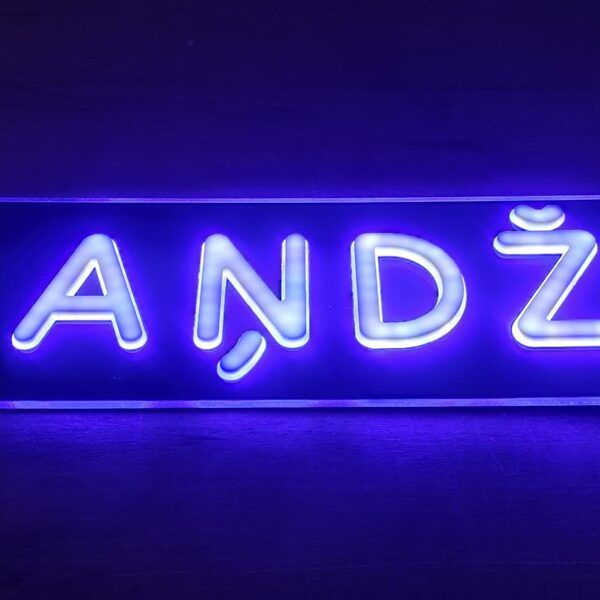 Personalizēta LED neona zīme