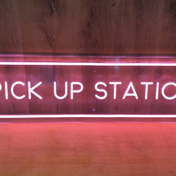 Персонализированая светодиодная LED неоновая вывеска