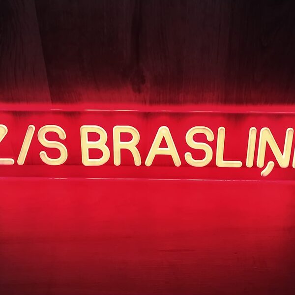 Персонализированая светодиодная LED неоновая вывеска