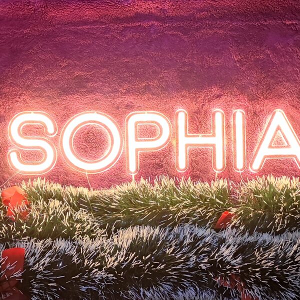 Персонализированая светодиодная LED неоновая вывеска