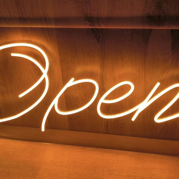 Персонализированая светодиодная LED неоновая вывеска