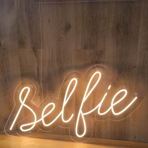 Персонализированая светодиодная LED неоновая вывеска