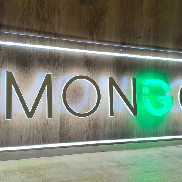 LED-neoonvalgusreklaam