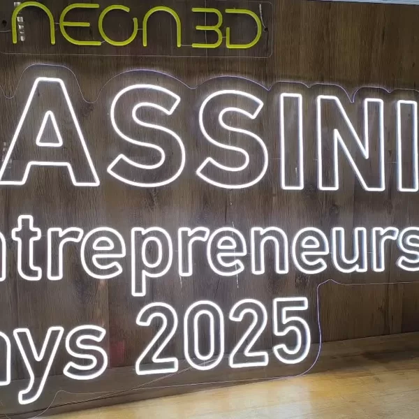 LED-neoonvalgusreklaam