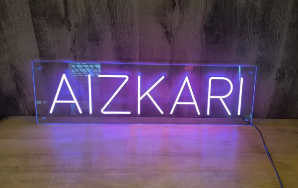 Персонализированая светодиодная LED неоновая вывеска