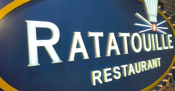 Gaismas 3D burti ar frontālo LED apgaismojumu restorānam Ratatoulle

, izmērs 4000x2000 mm, pamatne no kompozītmateriāla,&nbsp;